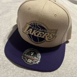 Mitchell & Ness Los Angeles Lakers Cap - Beige and Purple